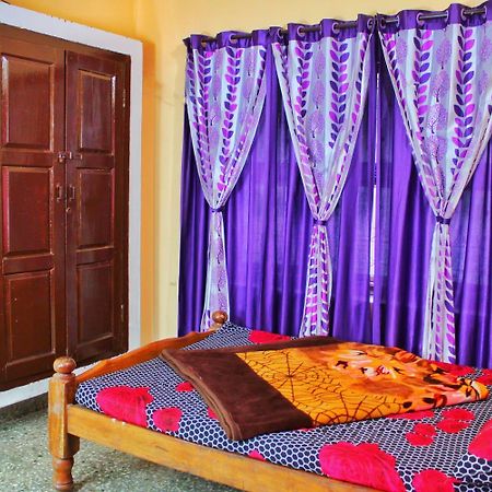 Royal Palm Homestay Madikeri Exteriör bild